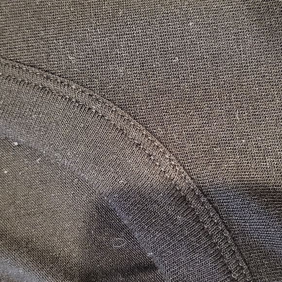 🍾 "More bubbles less troubles" tee - Picture 7 of 10